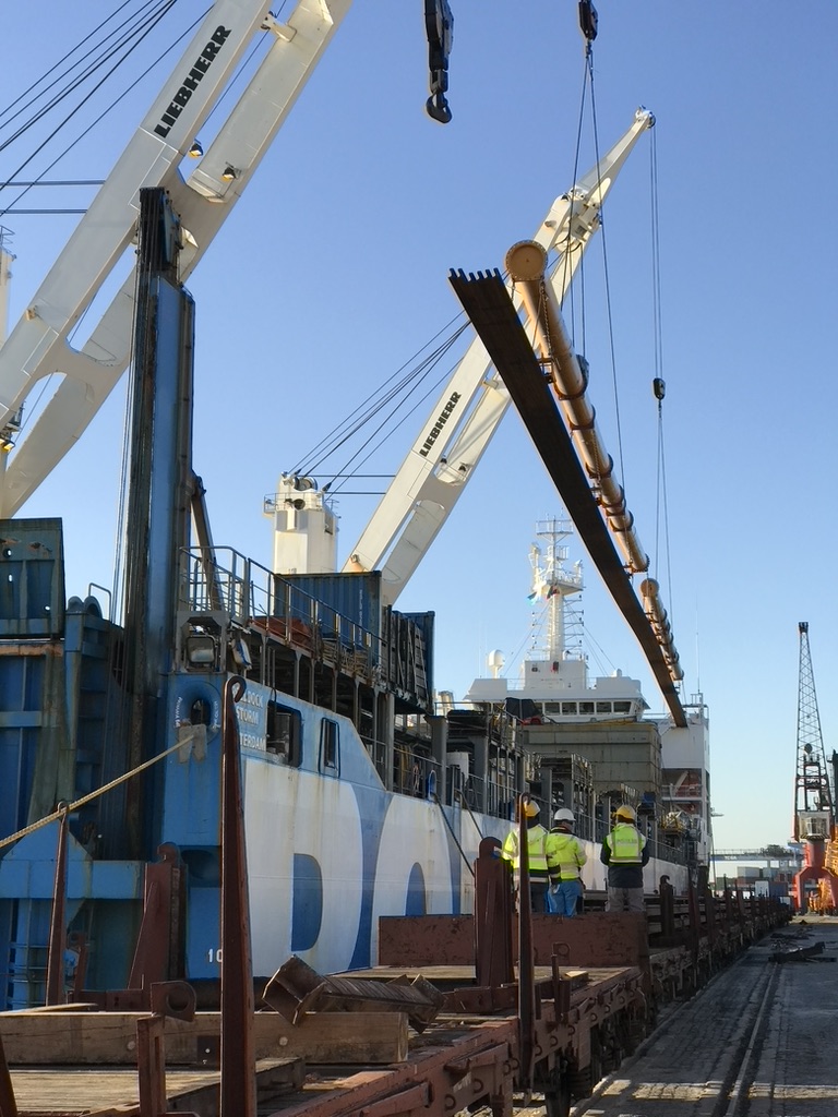 767DF87C-5273-42E9-9D5E-BF2A9437621E_1_105_c